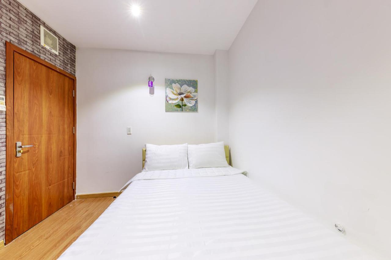 Venus Hotel & Massage - Bui Vien Walking Street Ho Chi Minh City Exterior photo
