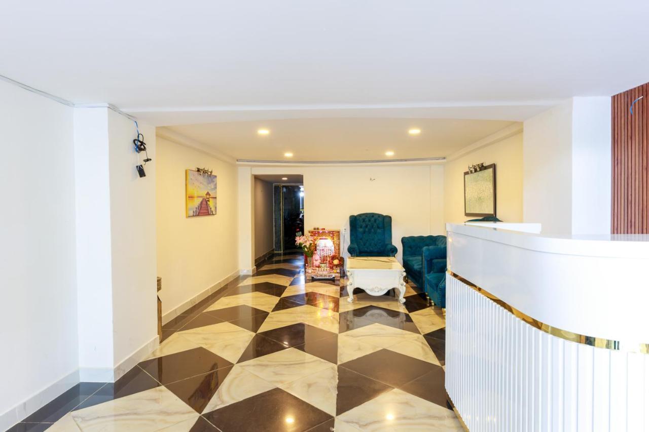 Venus Hotel & Massage - Bui Vien Walking Street Ho Chi Minh City Exterior photo